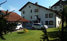 Apartment Fon
