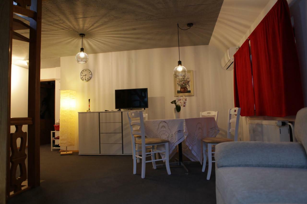 Apartment Fon Blejska Dobrava Kültér fotó